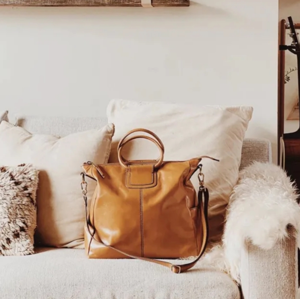 HOBO Sheila Large Honey Bag